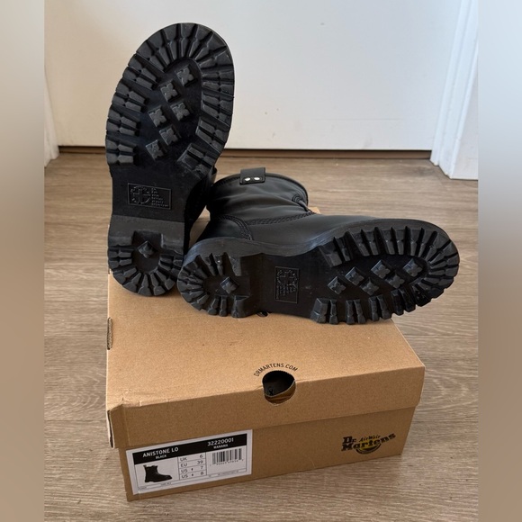 Dr. Martens Anistone Lo Leather Boots - Picture 10 of 10